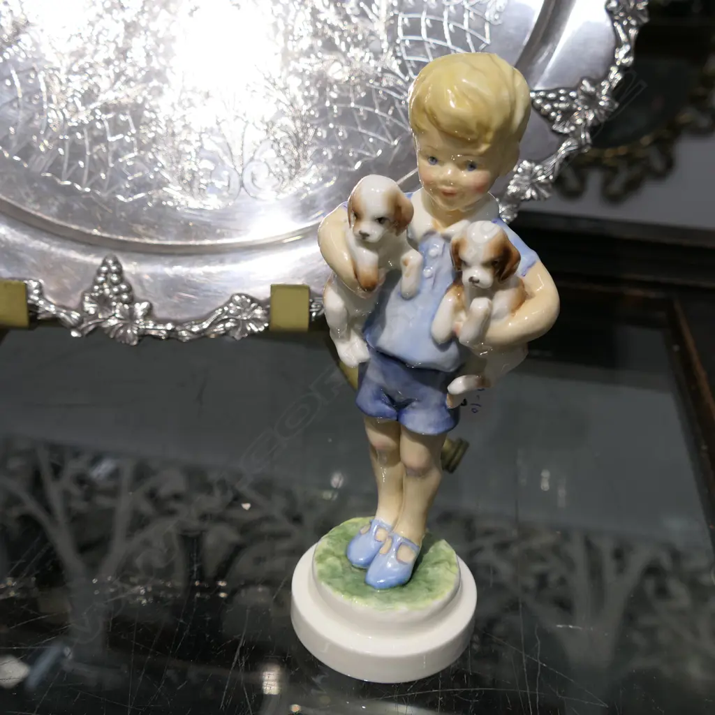 ROYAL WORCESTER FIGURE MONDAYS CHILD RW3519 7 1/4" MODELLER FRREDA DOUGHTY 1938-1984 Image 1++