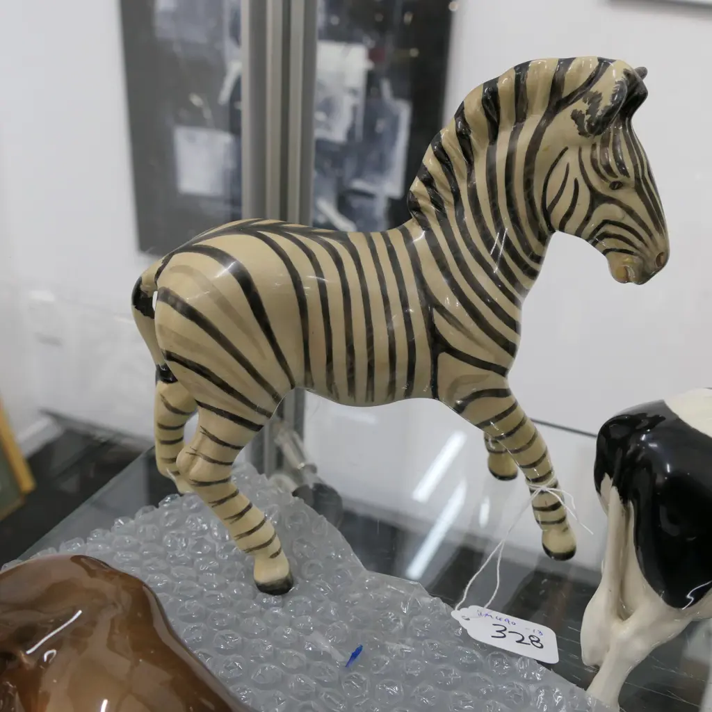 BESWICK LARGE ZEBRA 845B DESIGNER ARTHUR GREDINGTON  UP TO 1969 Image 1++