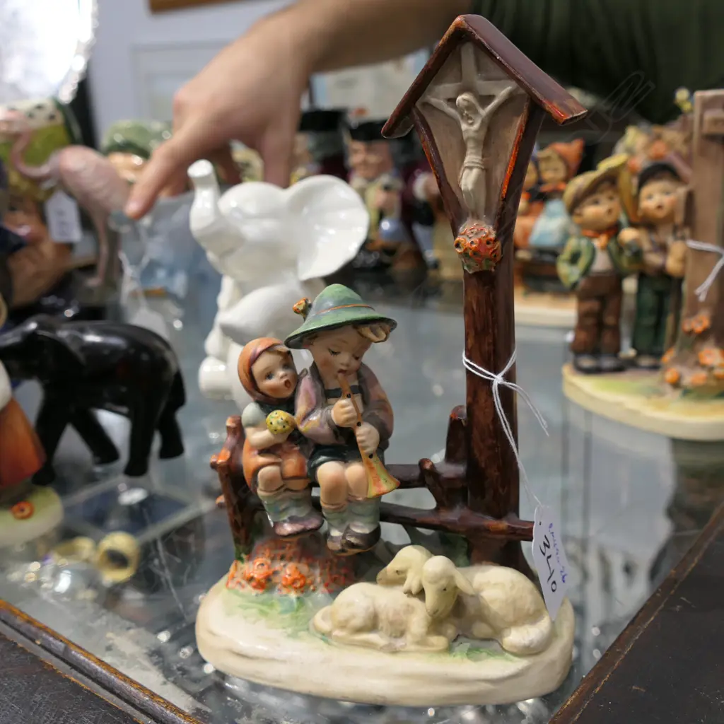 HUMMEL 28/11 TMK1 WAYSIDE DEVOTION MADE IN US ZONE Image 1++