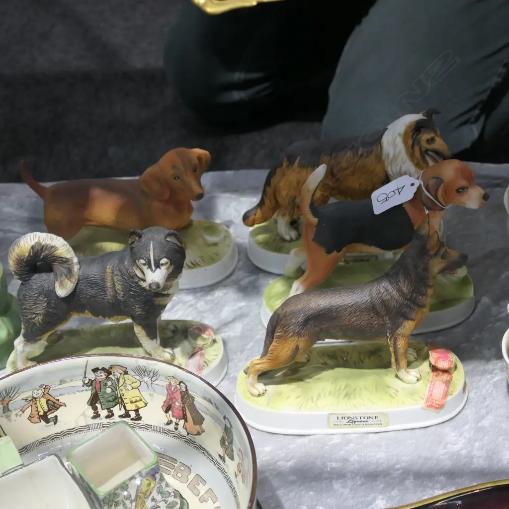 5 COLLECTABLE DOG DECANTERS Image 1++