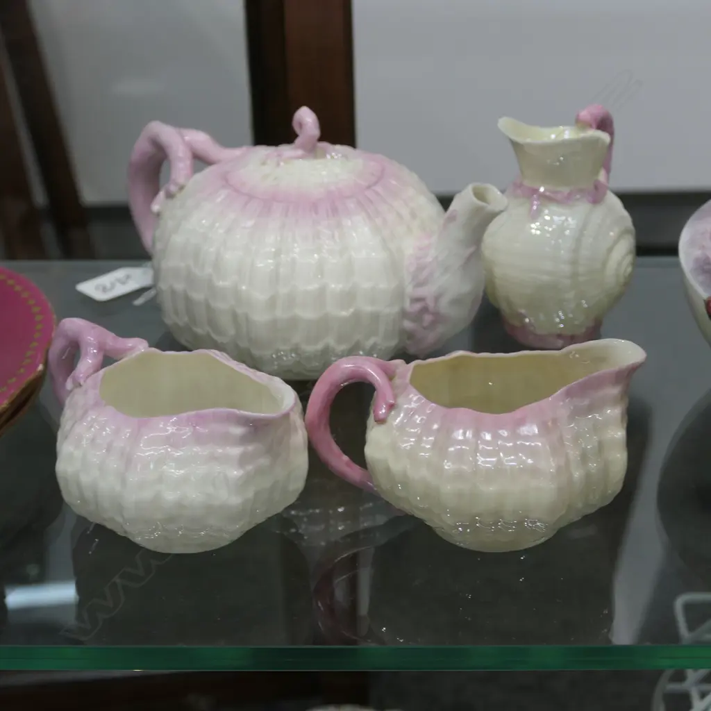 BELLEEK BLACK MARK TEASERVICE, WITH ADDIT. JUG Image 1++