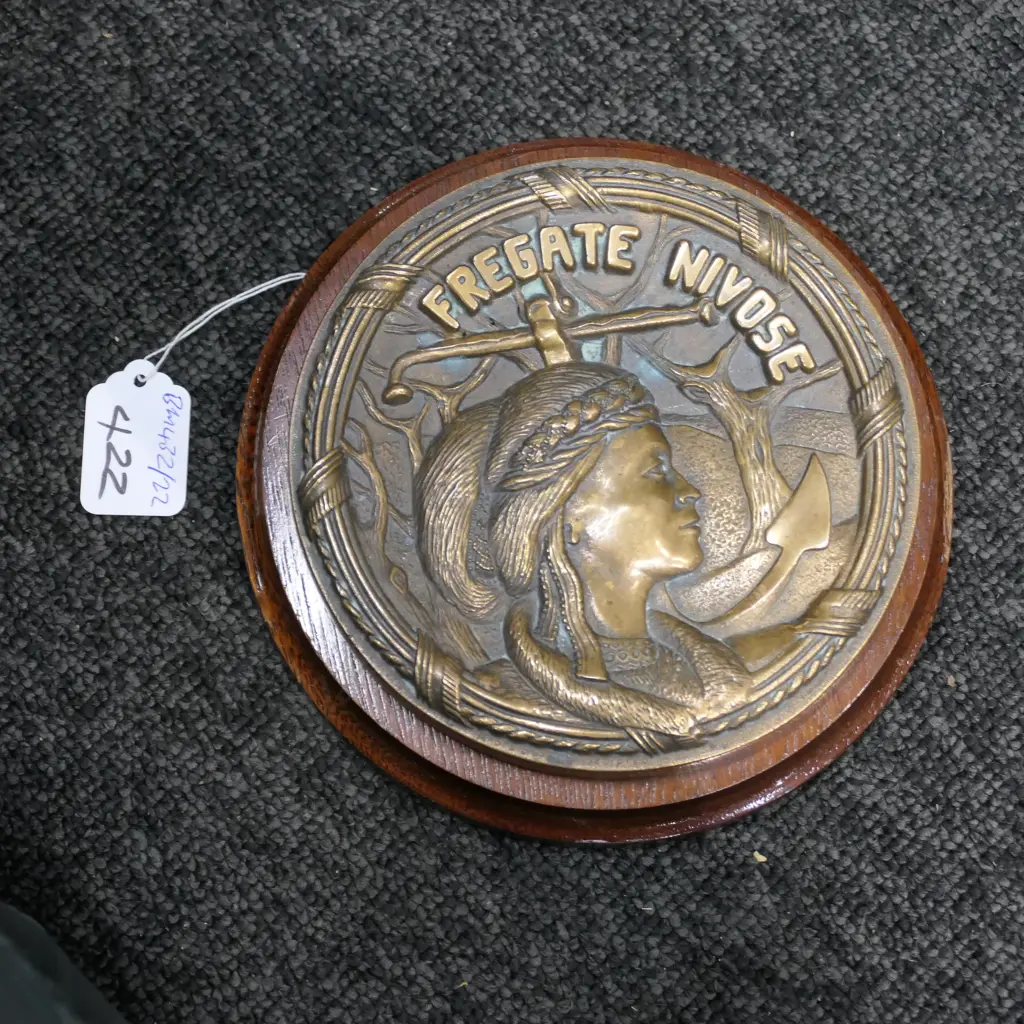 BRASS CIRCULAR PLAQUE , 160mm Image 1++