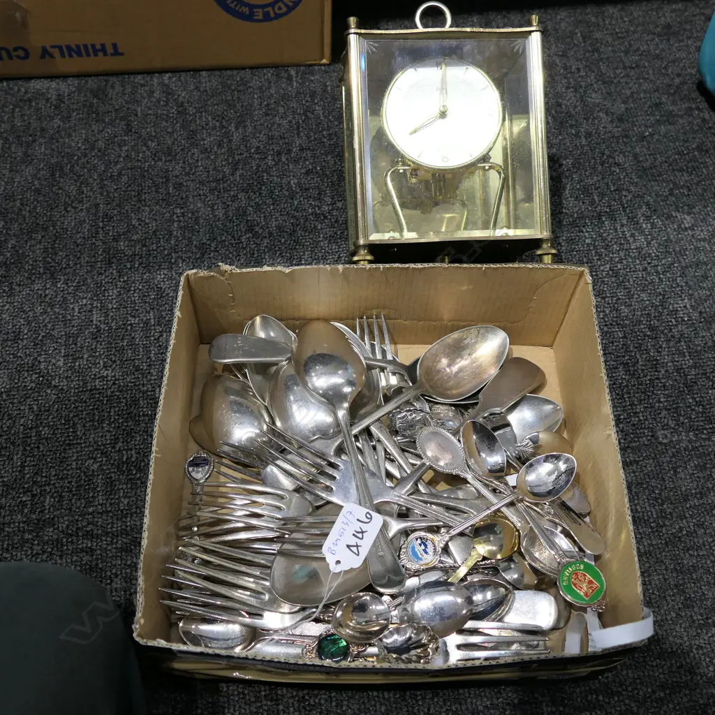LOT ASST EP CUTLERY & MANTEL CLOCK Image 1++
