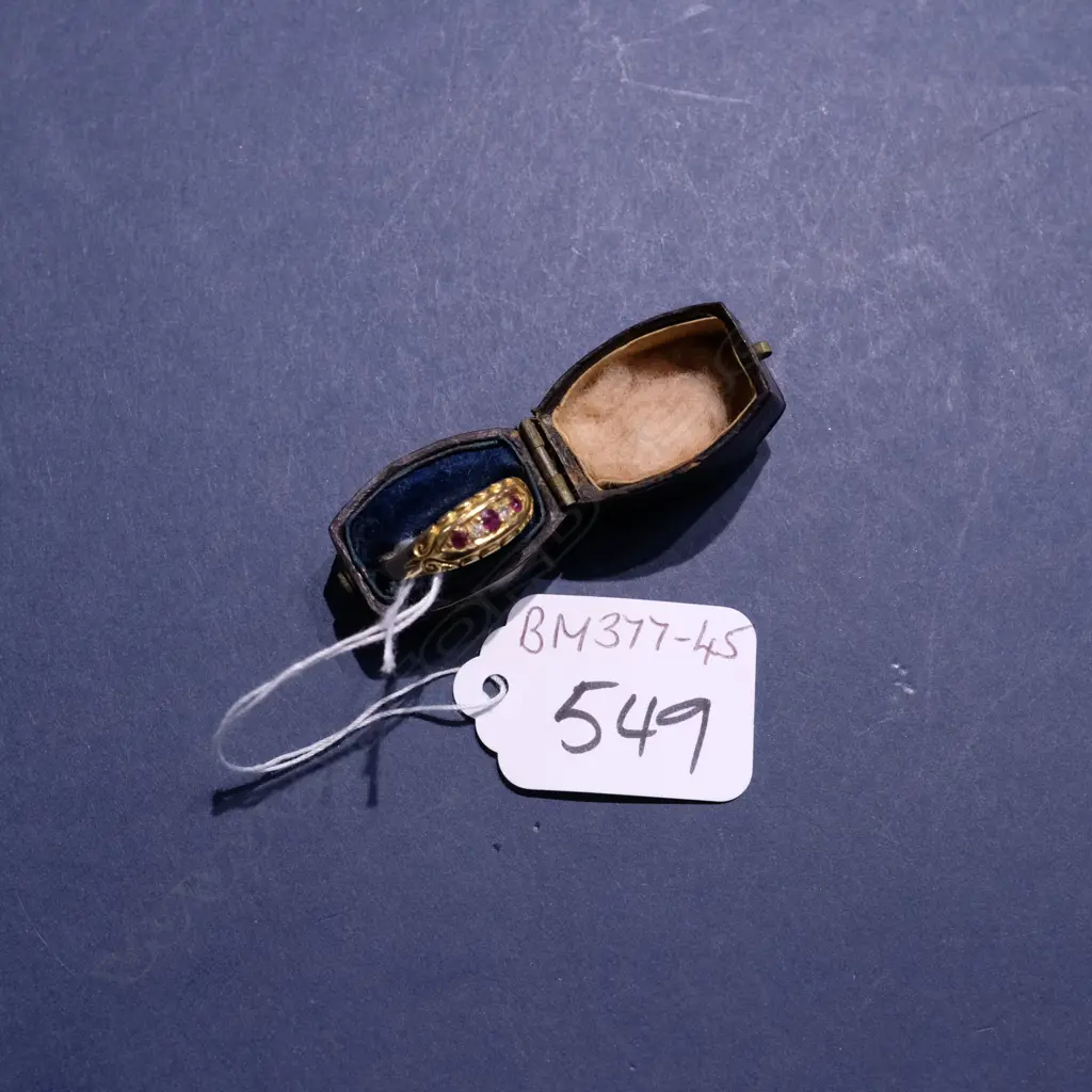 ANTIQUE 18CT GOLD DIAMOND/RUBY RING Image 1++