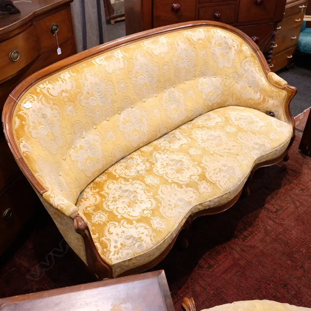 VICT. WALNUT SETTEE W. 1780MM Image 1++