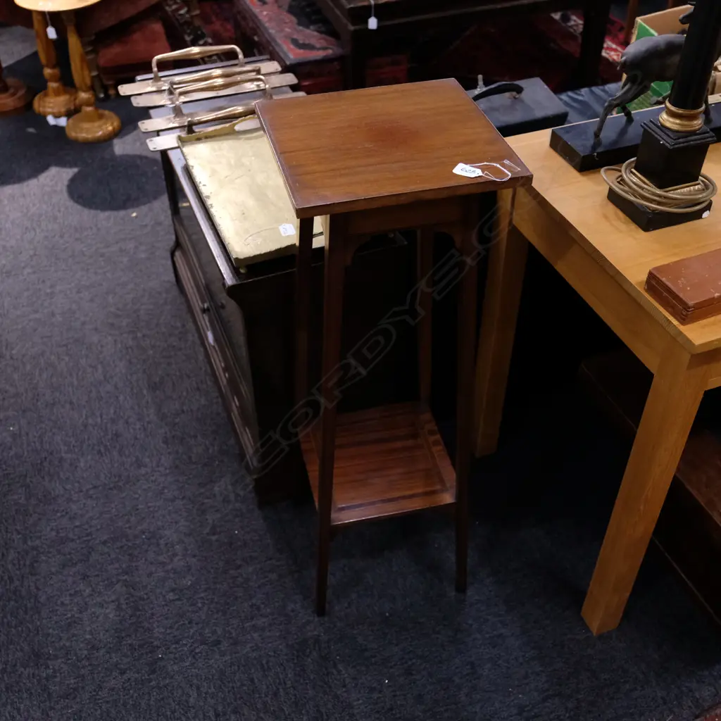EDWARDIAN MAHOGANY TWO TIER TORCHERE STAND w INLAID BORDER & STRINGING Image 1++