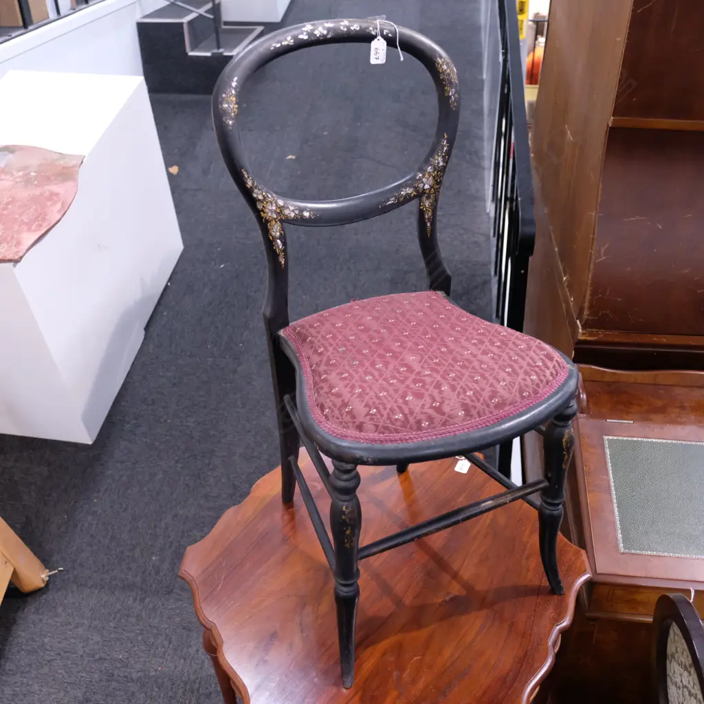 VICTORIAN BALLOON BACK CHAIR LACQUER / MOP INLAY Image 1++