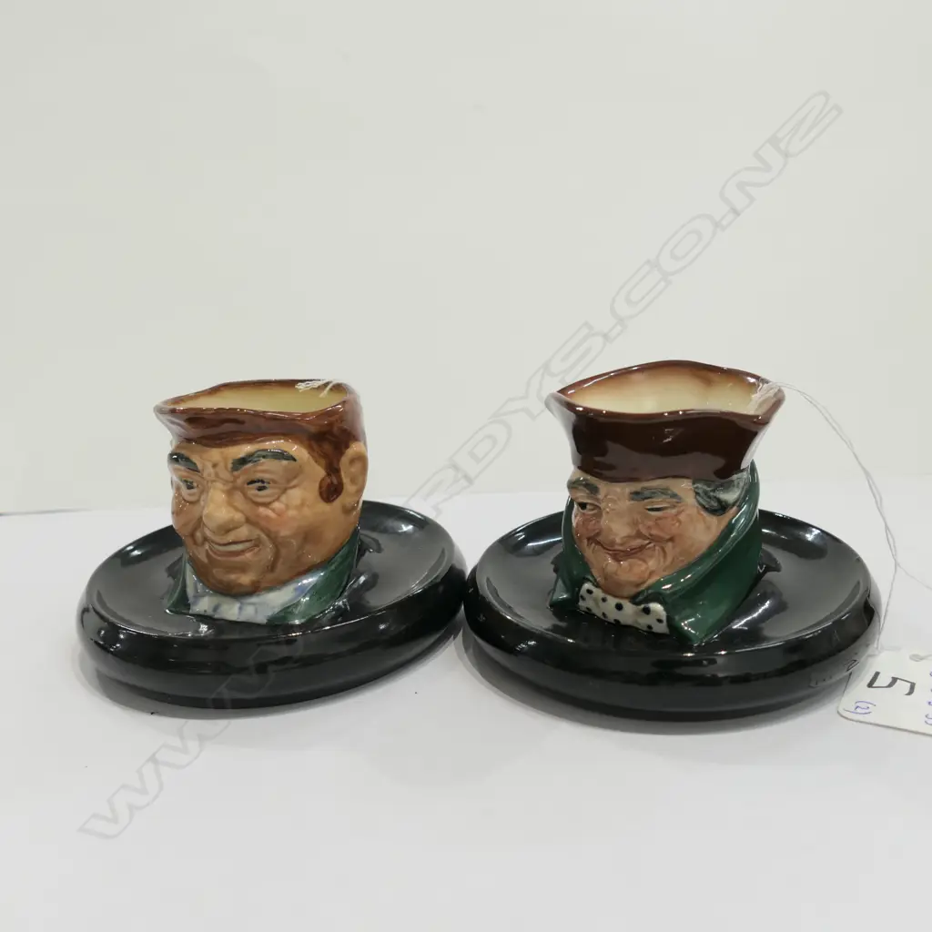 2 R/D CHARACTER ASHPOTS Image 1++