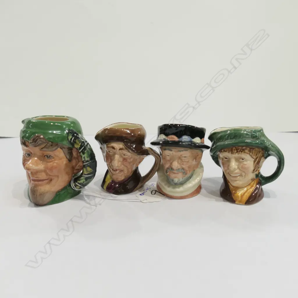 4 SML R/D CHARACTER JUGS INCL. ELF Image 1++