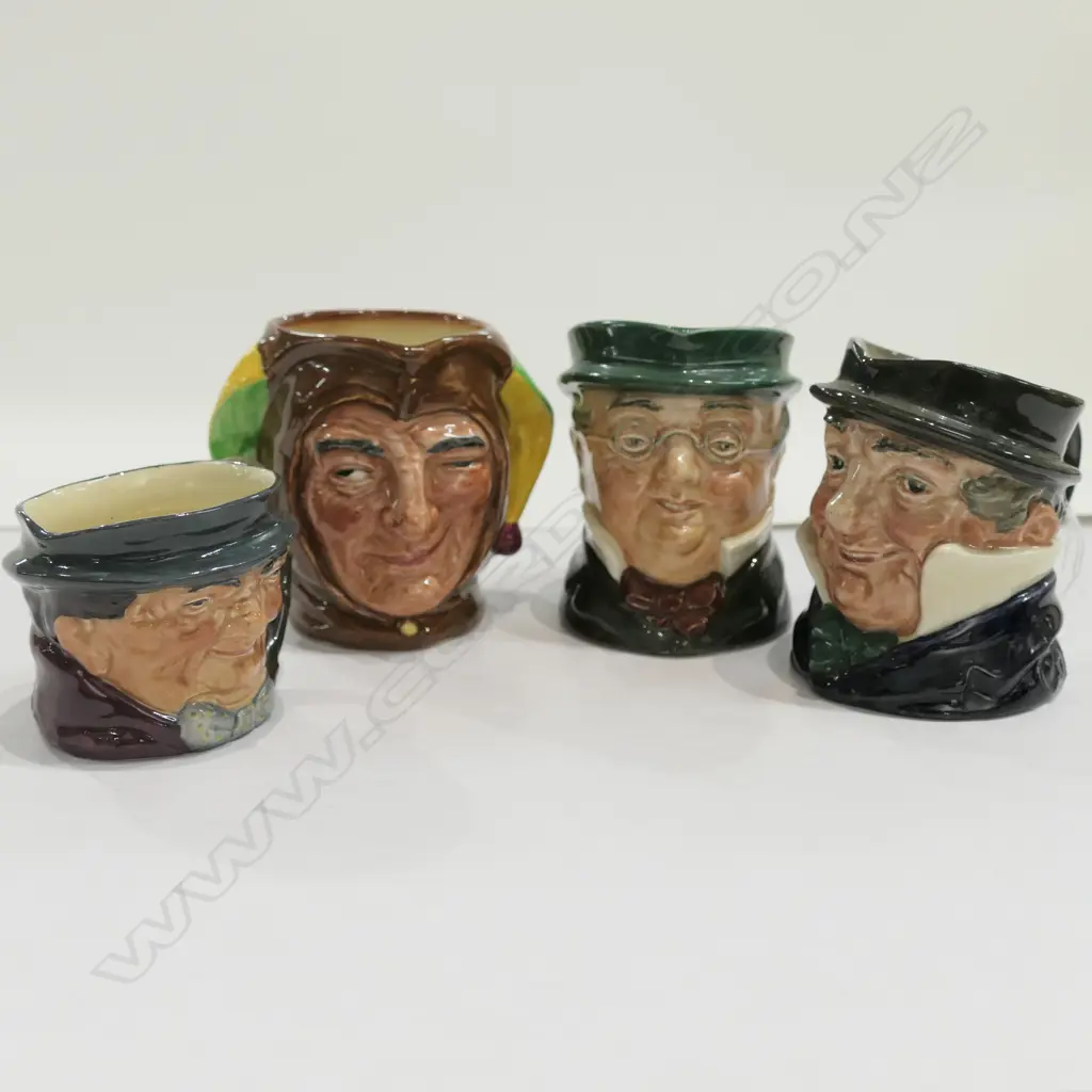 4 R/DOULTON TOBY JUGS THE JESTER ETC H  80 MM Image 1++