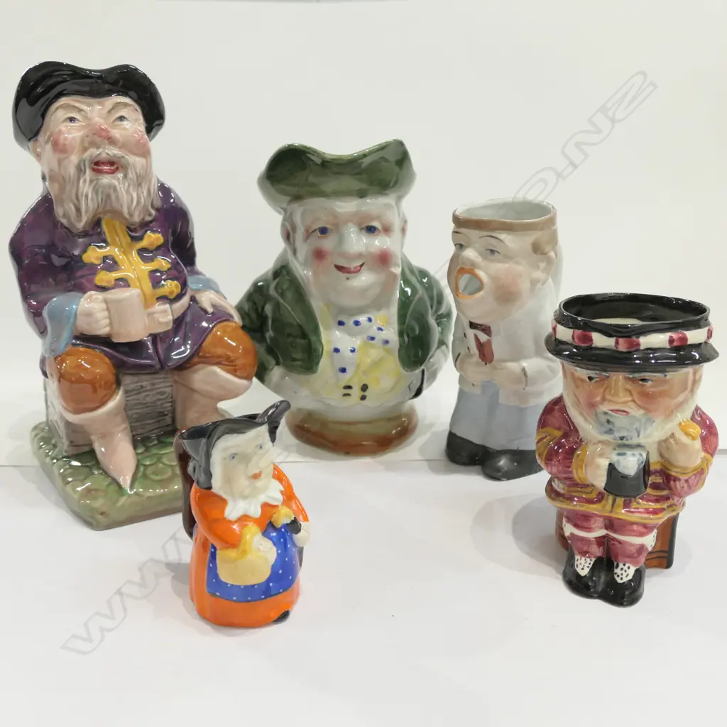 5 ASST TOBY JUGS / MELBAWARE WORCESTER ETC H. 200MM Image 1++