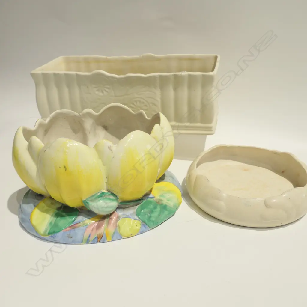 CLARICE CLIFF LILY VASE /BESWICK TROUGH + ONE L 310 MM Image 1++