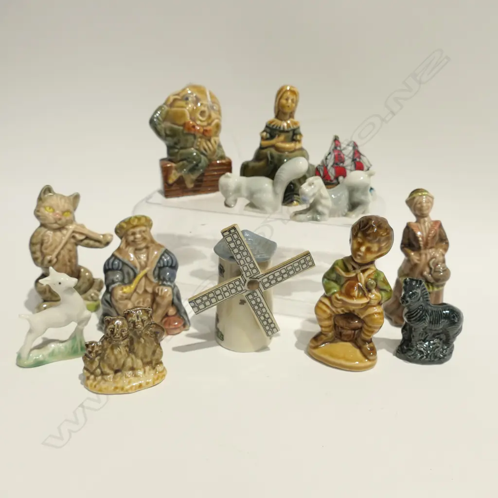6 WADE WHIMSIES ETC Image 1++