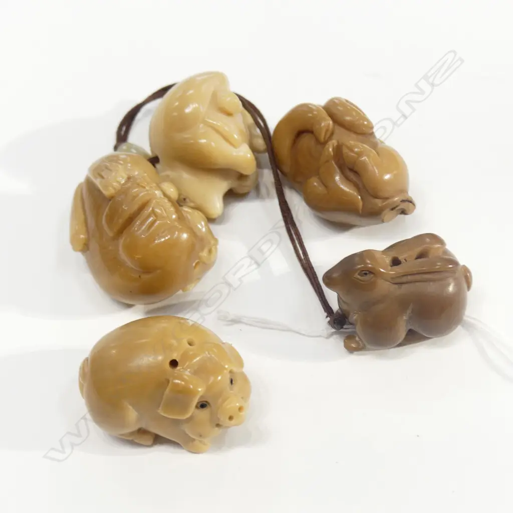 5 TAGUA NUT NETSUKE ZODIAC ANIMALS  Image 1++
