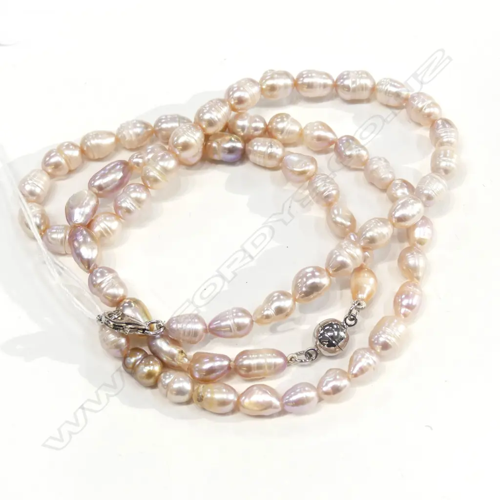 BAROQUE PEARL NECKLACE AND BRACELET Image 1++