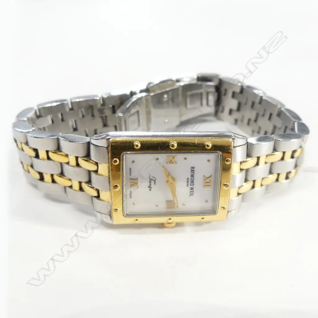 RAYMOND WEIL 'TANGO' WRISTWATCH Image 1++