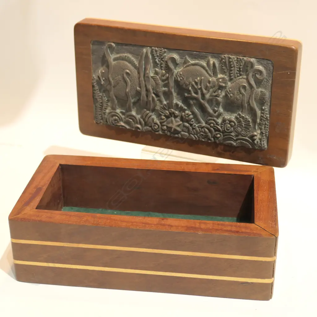 HAND MADE BOX BY DENNIS TAYLOR WITH CAST METAL LID L220 MM Image 1++