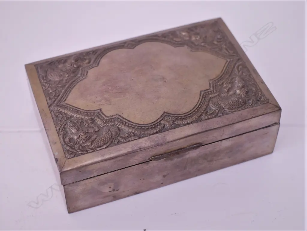 THAI SILVER CIGARETTE CASE/JEWELLERY BOX W. 165MM Image 1++