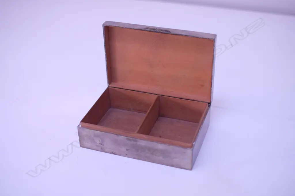 THAI SILVER CIGARETTE CASE/JEWELLERY BOX W. 165MM Image 1++