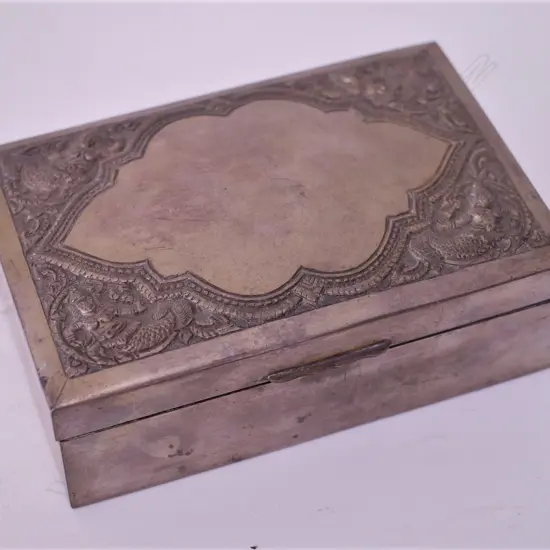 THAI SILVER CIGARETTE CASE/JEWELLERY BOX W. 165MM