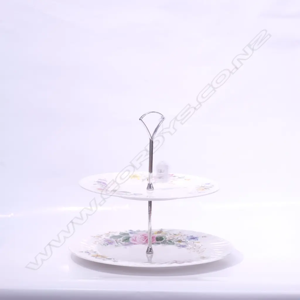 R/DOULTON 2 TIER CAKE STAND Image 1++