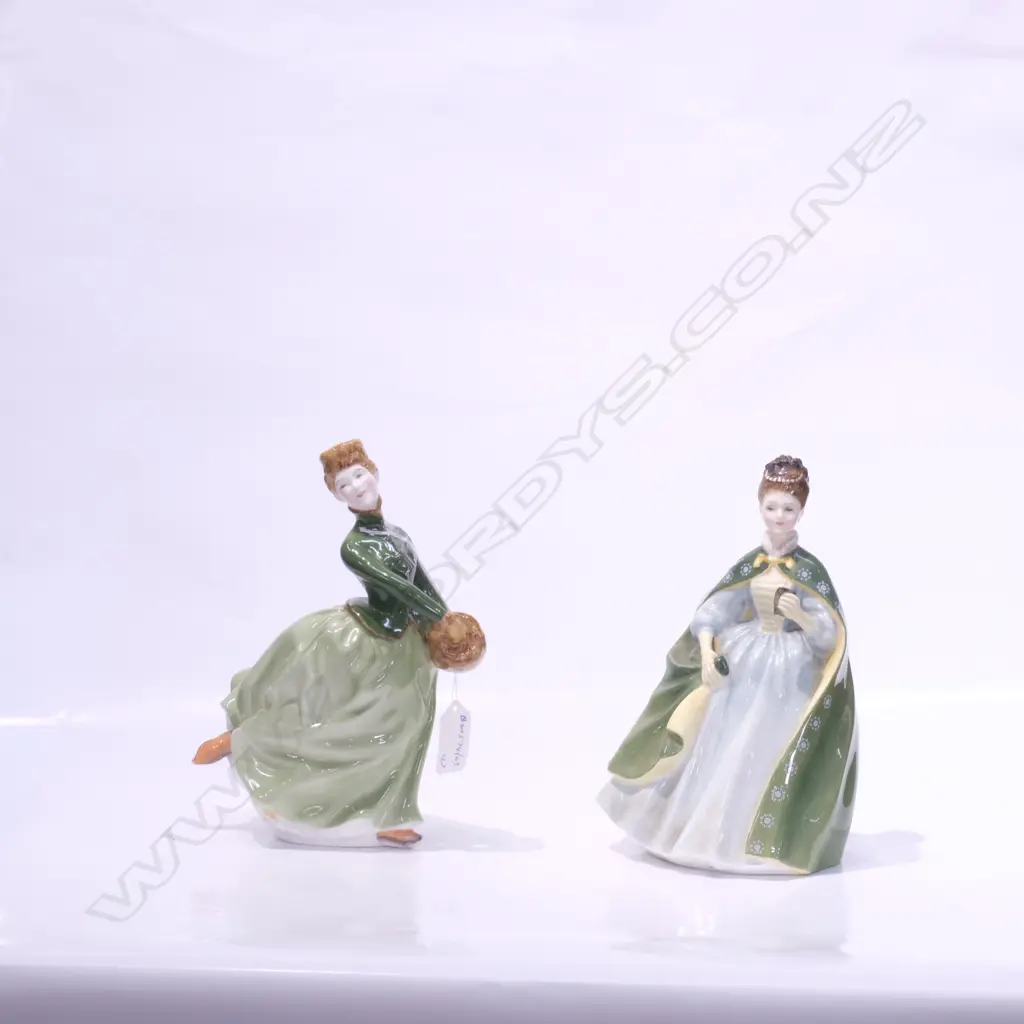 2 R/D FIGURE GRACE + PREMIERE H. 200MM Image 1++