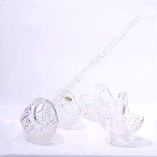 4 CUT CRYSTAL BASKETS H 170 MM