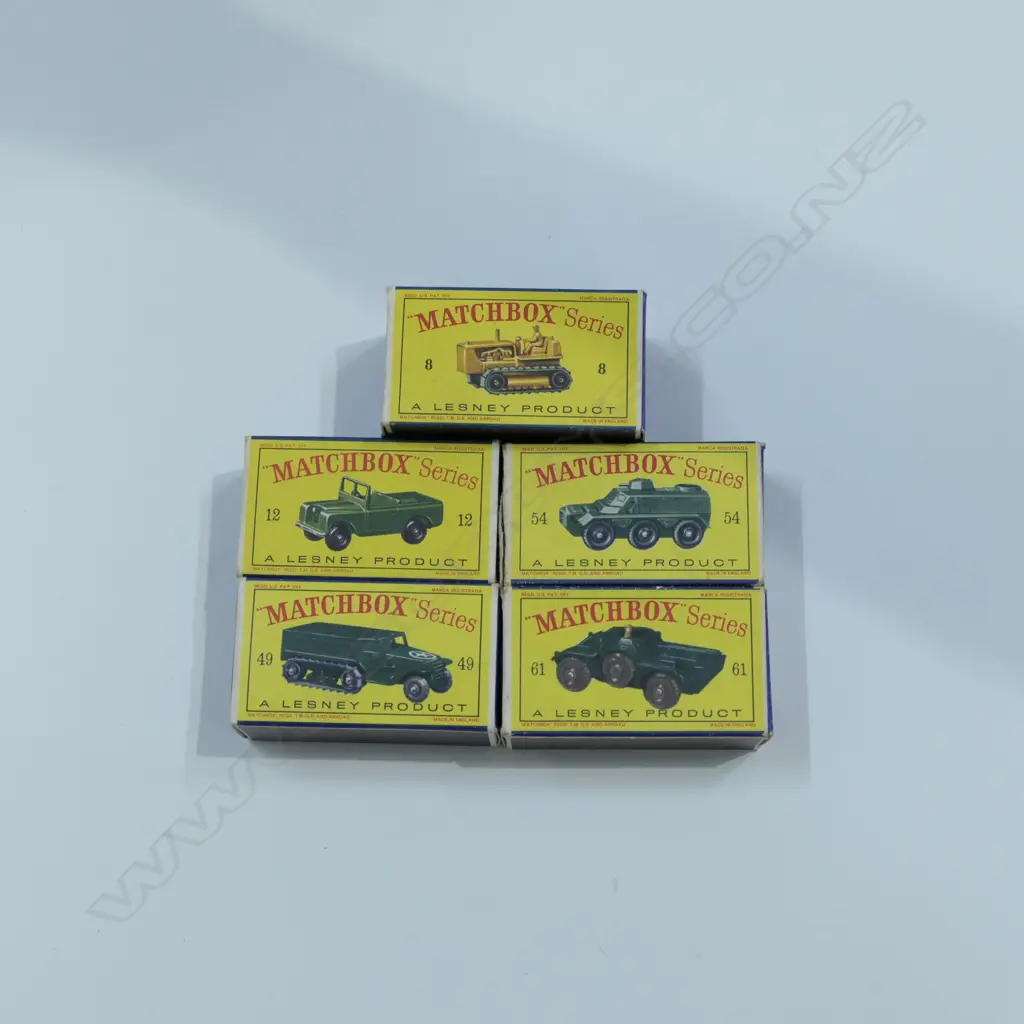 5 ASST BOXED MATCHBOX CARS Image 1++