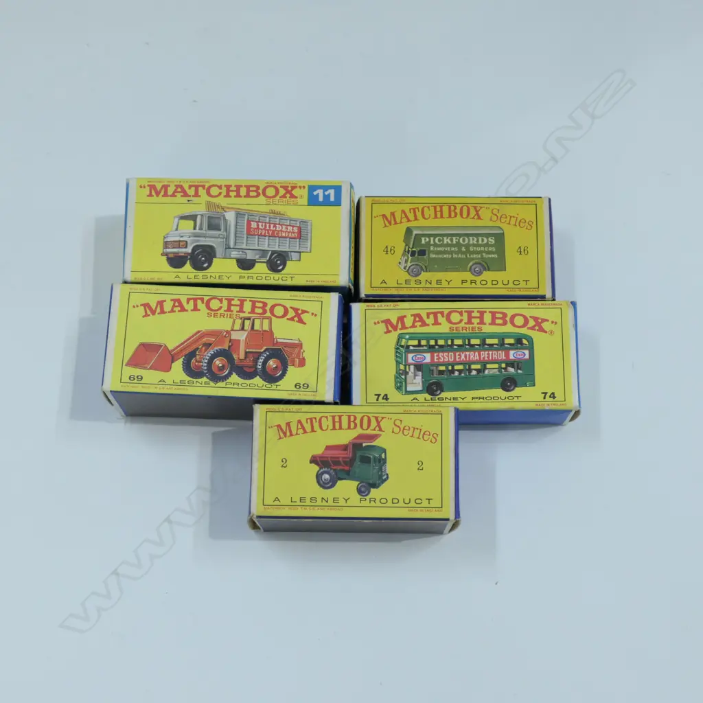 5 ASST BOXED MATCHBOX CARS Image 1++