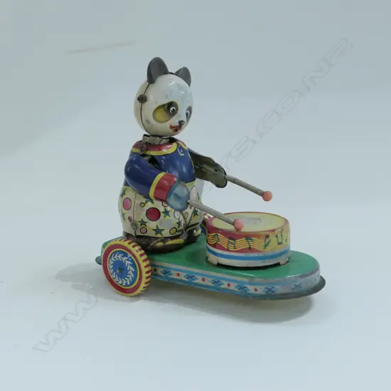 TIN PLATE CLOCKWORK DRUMMING PANDA