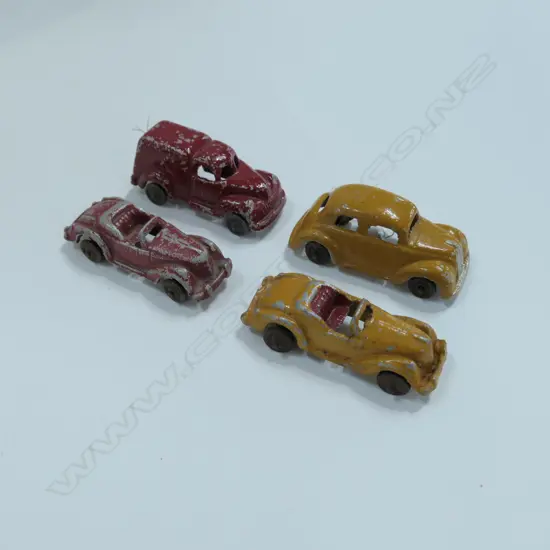 3 FUN HO CARS W/ VAN L. 90MM