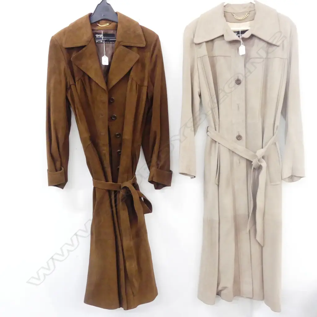 2 X LEATHER JACKETS MARKED PECUER Image 1++