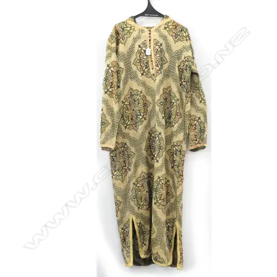 1970S WOMAN'S MORROCAN CAFTAN, EMBROIDERED, SMALL