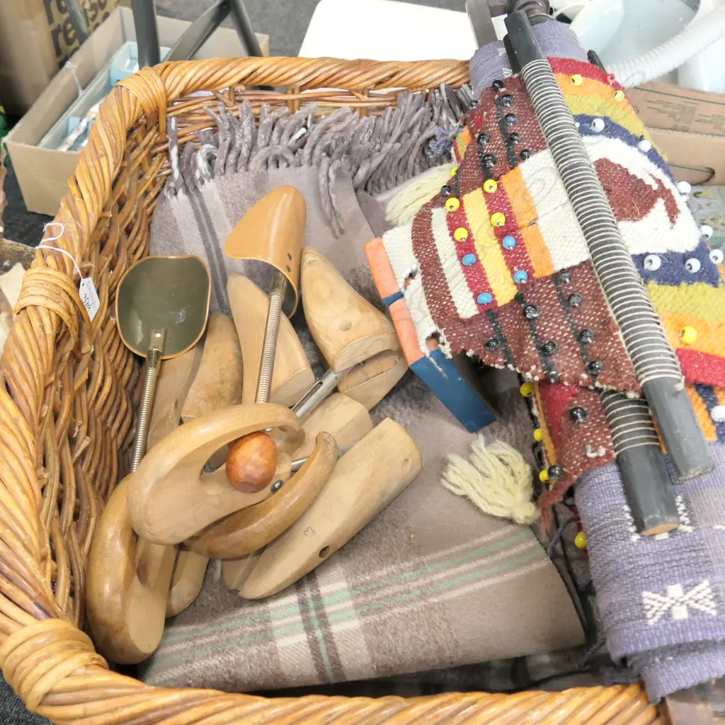 WICKEM LOG  BASKET AND CONTENTS Image 1++