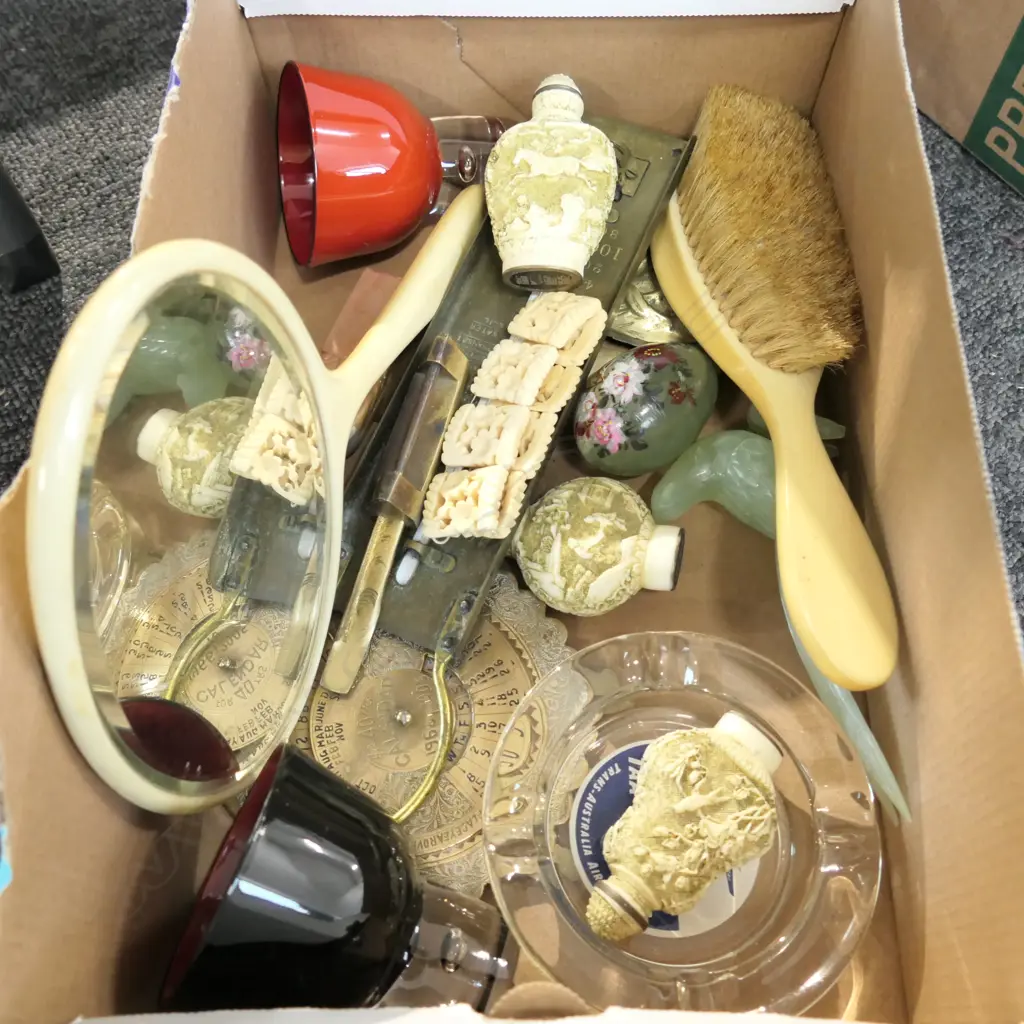 BOX LOT; SMALL ASIAN STONE, RESIN, JADE ITEMS. Image 1++