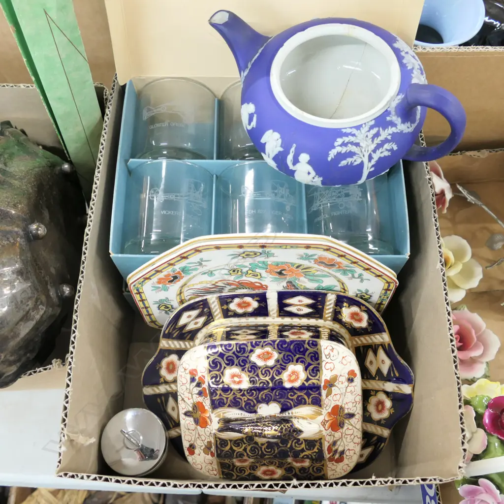 BOX ASST CHINA / GLASSWARE - RNZAF GLASSES / WEDGWOOD ETC	 Image 1++