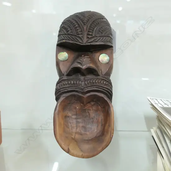 MAORI FOLK ART CARVED WOOD WHEKU HEAD, H.185mm