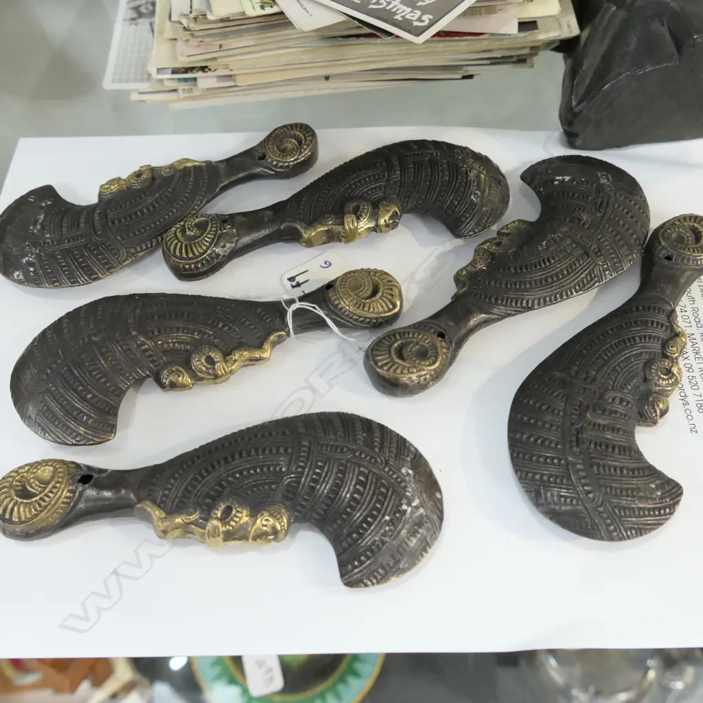 6X ASSTD. MAORI PATUS SOUVENIRS Image 1++