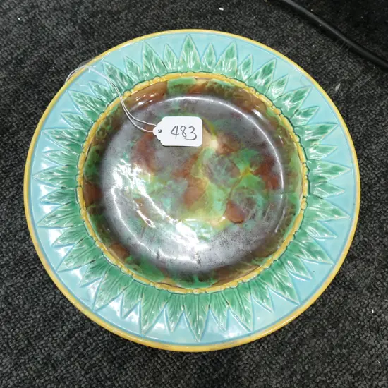 9" MAJOLICA PLATE