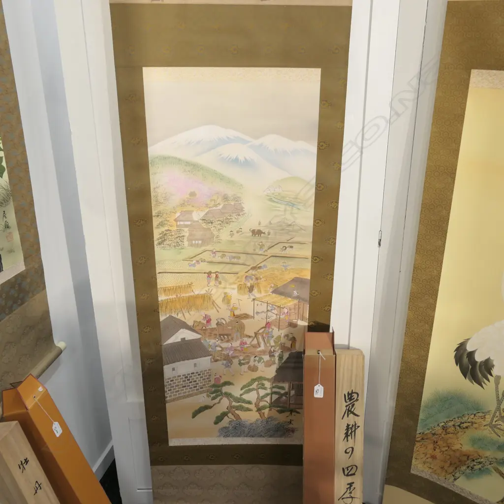 JAPANESE KAKEJIKO (HUNG SCROLL), IN ORIGINAL BOX, RURAL LANDSCAPE (159) Image 1++