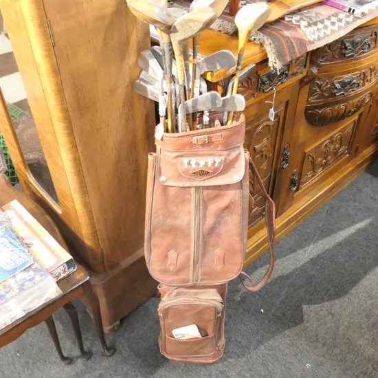 VINTAGE GOLF BAG AND CLUBS
