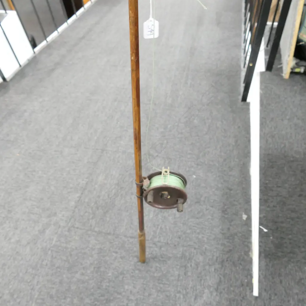 VINTAGE FISHING ROD 2630MM Image 1++