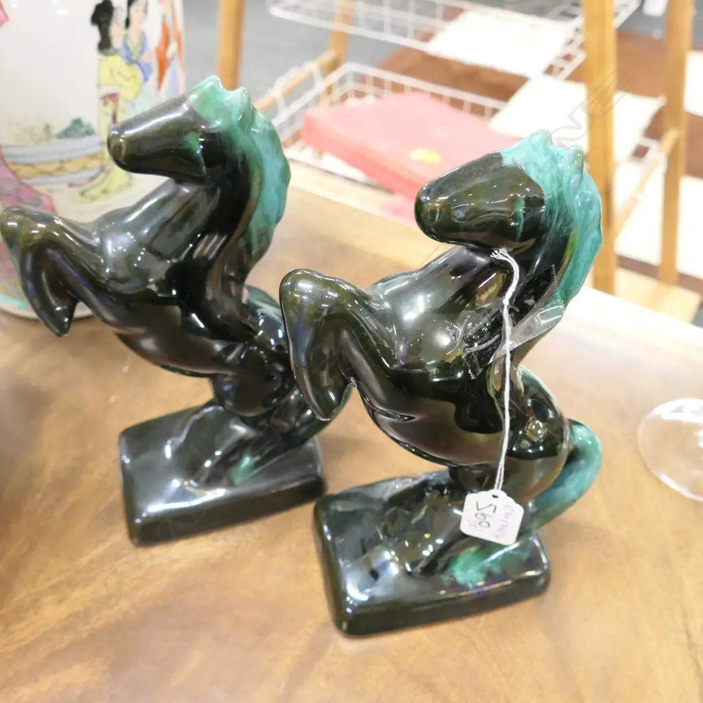 PR BLUE MOUNTAIN POTTERY HORSES Image 1++