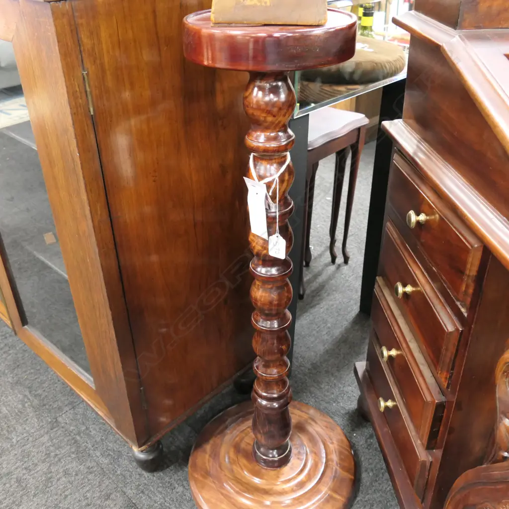 TURNED WOODEN PLANT STAND H. 800MM Image 1++