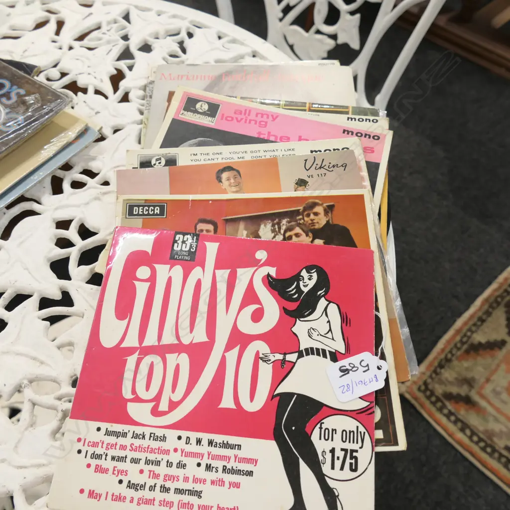 ASST 45S /BEATLES /UNIT 4 X 2/ PETER POSA ETC Image 1++