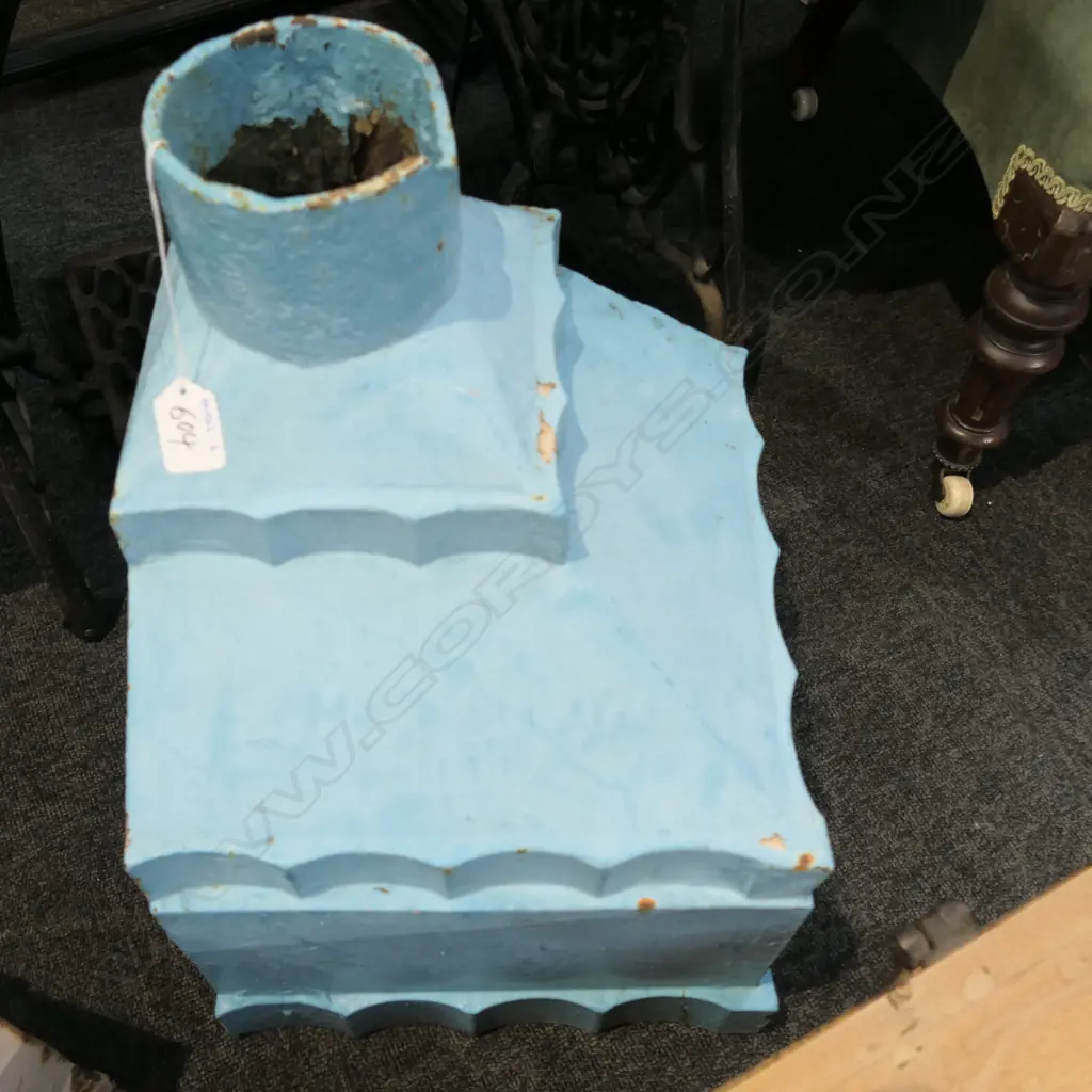 ANTIQUE CAST IRON DRAINPIPE HOUSING BLUE H. 470MM Image 1++