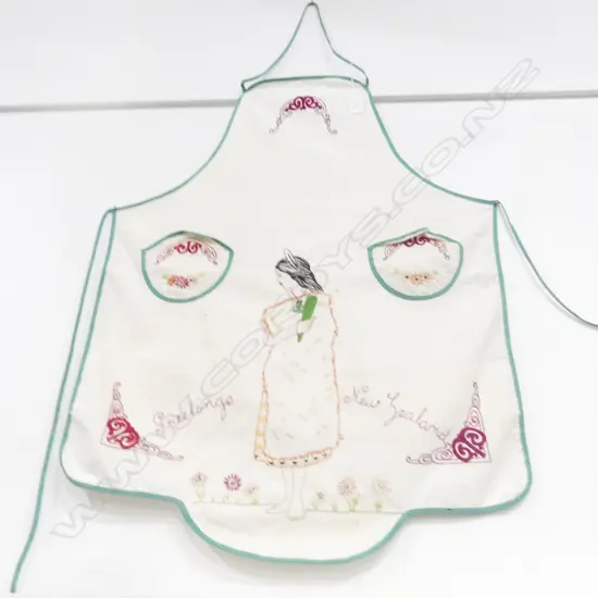 NZ FOLK ART APRON EMBROIDERY