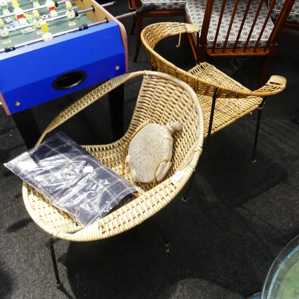 2 WOVEN CANE RETRO CHAIRS Image 1++