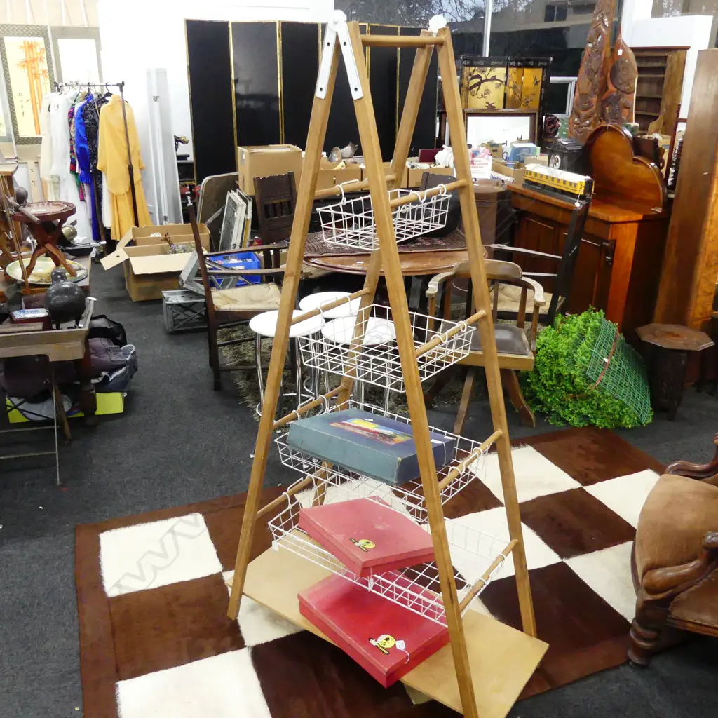 LADDER SHELF H 1880 MM Image 1++