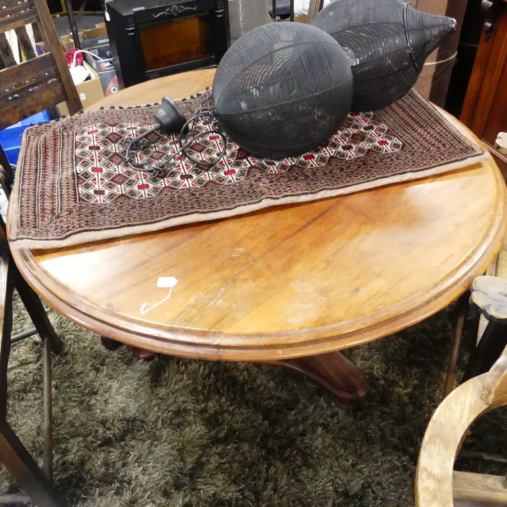 VICT MAHOGANY PEDESTAL TABLE H. 730MM Image 1++